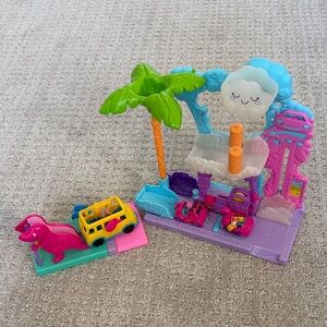 Polly Pocket Car wash and Dino school  Playset